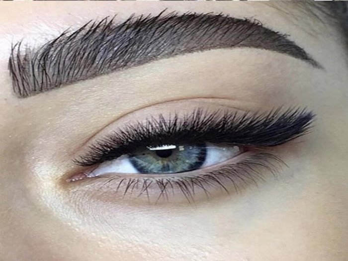 If your clients want to have a natural look, then look no further than L lash curls for a lift-up effect