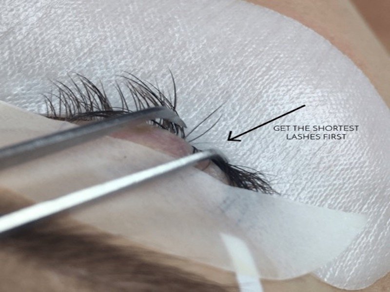 Using a guide lash will help the isolation process more easily