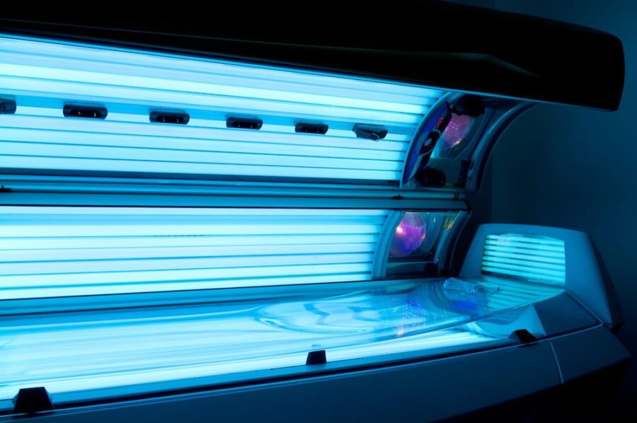 Can You Go On Sunbed After Eyelash Extensions?