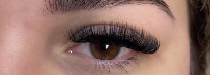 Amazing doll eye eyelash extension