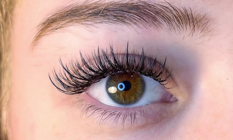 Eyelash extensions are favored by many women due to their convenience