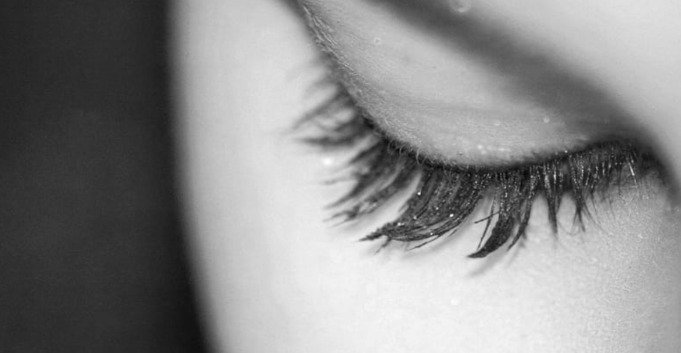 Try sleeping on your back and refrain from pulling the covers over your face to maintain the integrity of the eyelash extension
