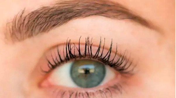Using mascara while having lash extensions is the cause of clumping