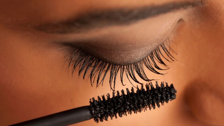When brushing your eyelash extensions with mascara, the lashes may clump together