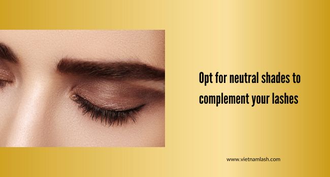 Enhancing the overall beauty of your eyes with subtle eyeliner