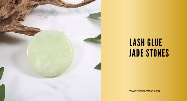 Lash glue jade stones is an eco-friendly option