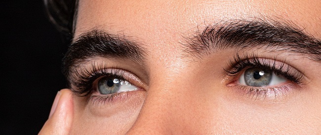 Classic eyelash extensions for men