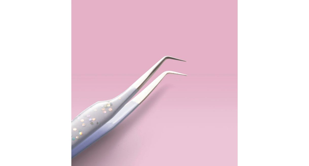 how to choose right lash tweezers