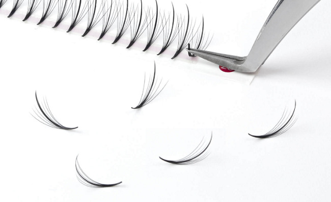 These wispy promade fans are designed to provide a wispy and fluttery effect when applied to the natural lashes