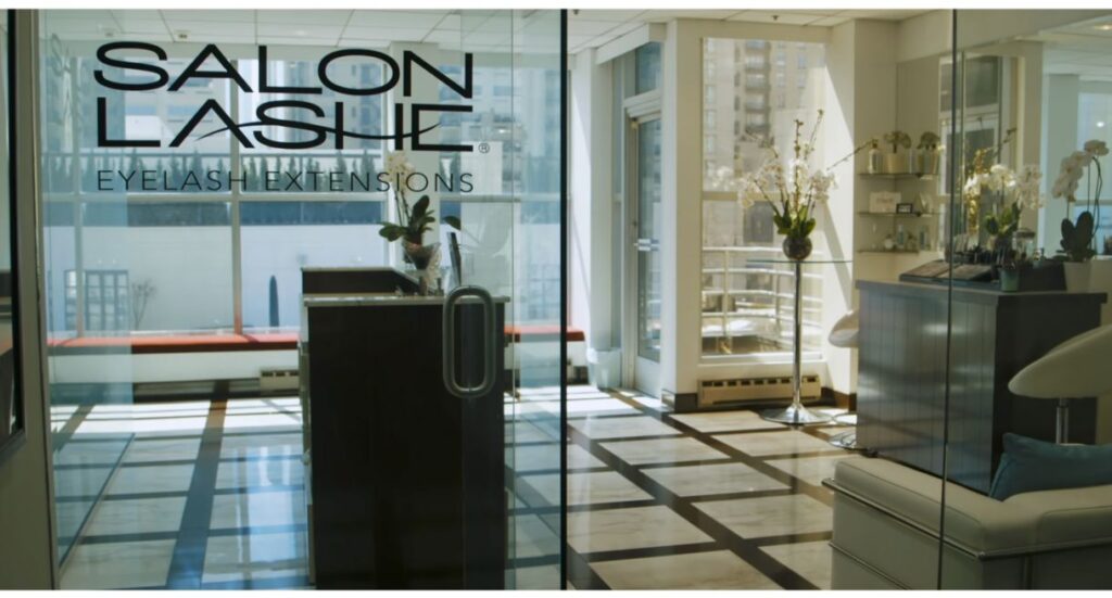 Salon Lashe