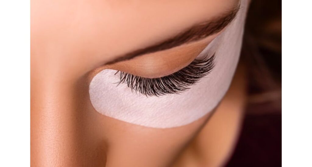 Make sure not to miss any mentioned steps of how to become a lash tech in Kentucky