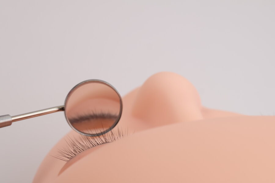 Ultra-Realistic Practice Eyelash Pair