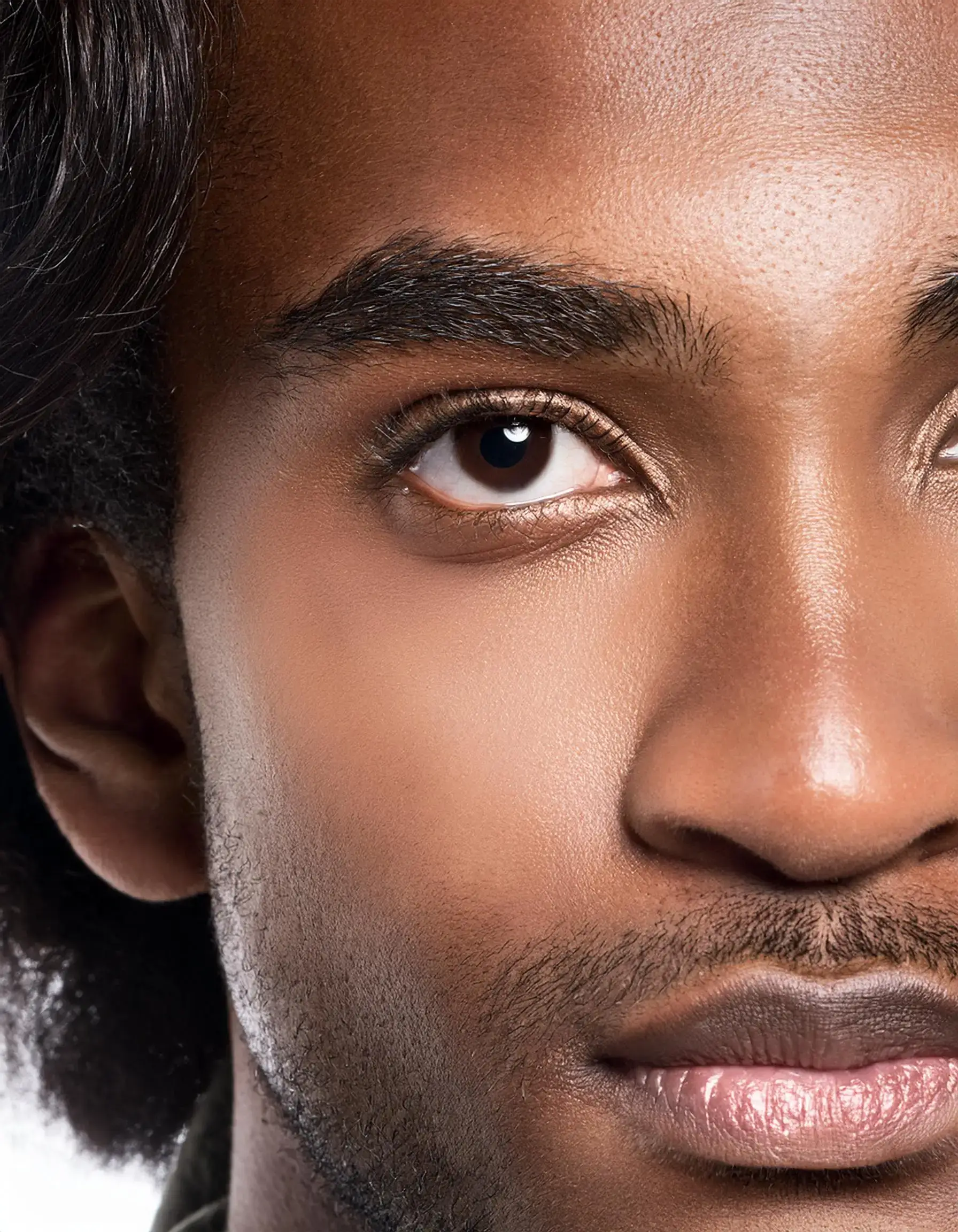 Why Do Men Have Longer Eyelashes? | What Lash Artists Should Know